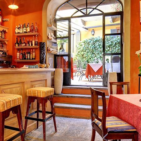 Hotel Il Cortile Cannero Riviera Ngoại thất bức ảnh